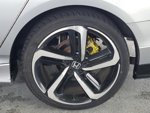 Lunar Silver Metallic 2020 Honda Accord Sport 2.0T