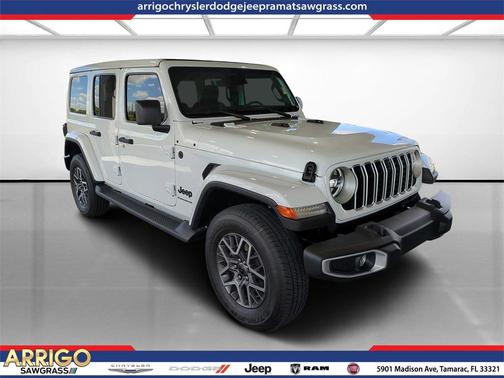 2025 Jeep Wrangler 4-Door Sahara 4x4