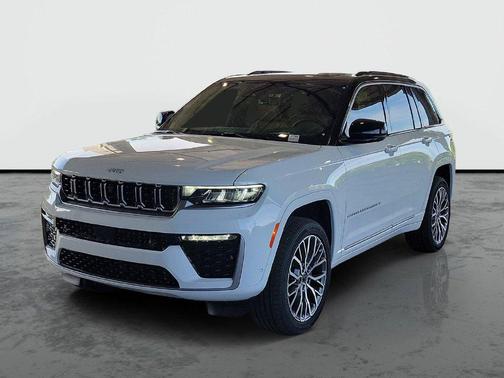 Bright White Clearcoat 2027 Jeep Grand Cherokee Summit