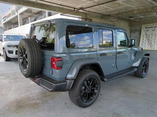 2025 Jeep Wrangler 4xe Sahara