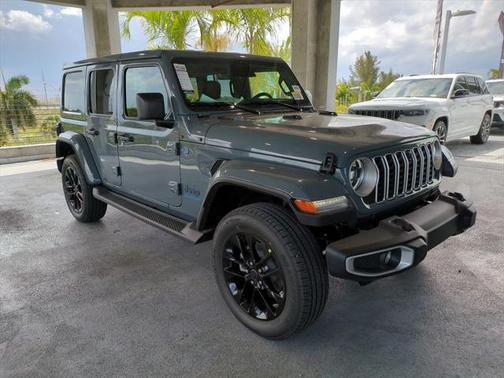 2025 Jeep Wrangler 4xe Sahara