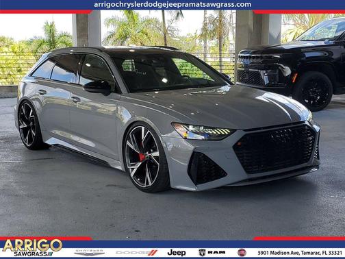 Nardo Gray 2023 Audi RS 6 Avant 4.0T