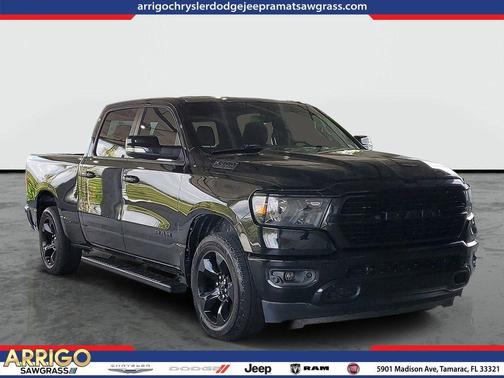 Diamond Black Crystal Pearlcoat 2019 RAM 1500 Big Horn