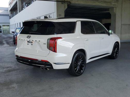 Hyper White 2024 Hyundai PALISADE Calligraphy Night Edition