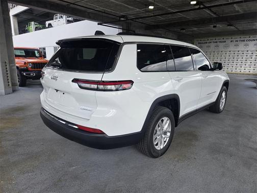 2025 Jeep Grand Cherokee L Laredo