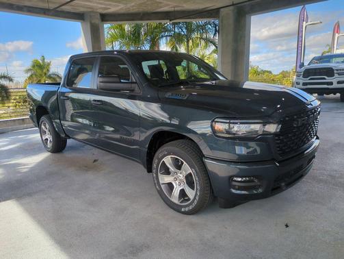 2026 RAM 1500 Express