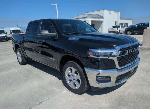 Diamond Black Crystal Pearlcoat 2026 RAM 1500 Big Horn/Lone Star