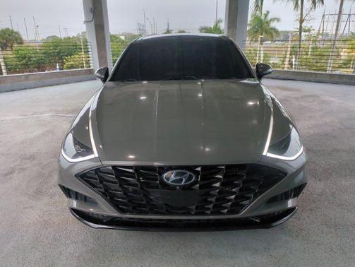 2023 Hyundai SONATA Limited