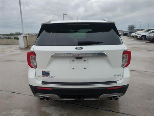 2022 Ford Explorer Platinum