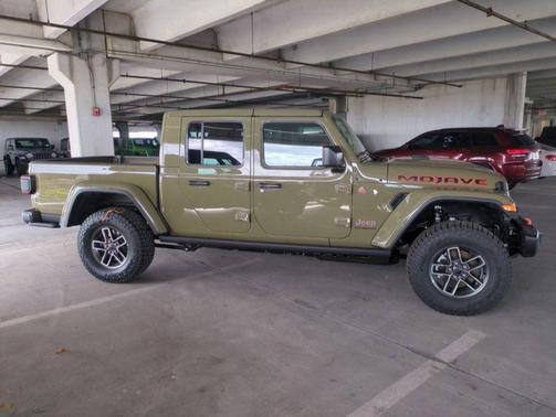 2026 Jeep Gladiator Mojave X 4x4