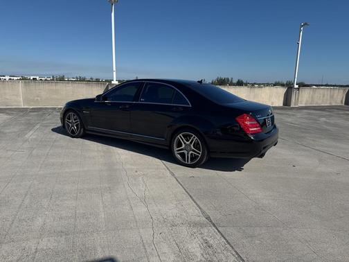 2013 Mercedes-Benz S-Class S 63 AMG