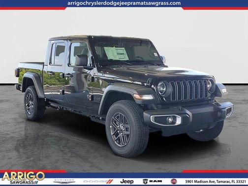 Black Clearcoat 2026 Jeep Gladiator Sport