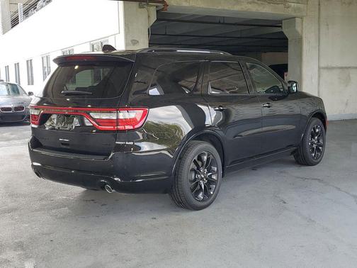 DB Black Clearcoat 2026 Dodge Durango GT RWD