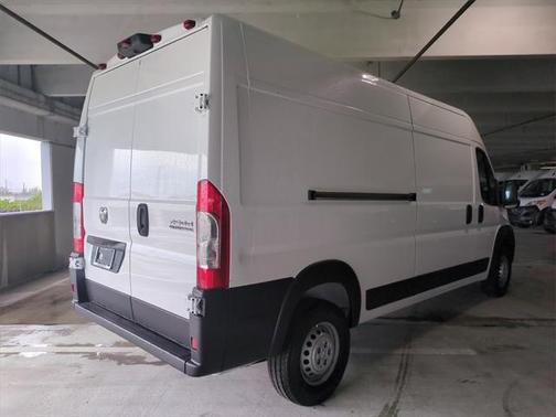 2025 RAM ProMaster 2500 Tradesman