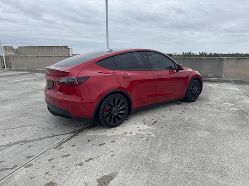 2023 Tesla Model Y Performance Dual Motor All-Wheel Drive