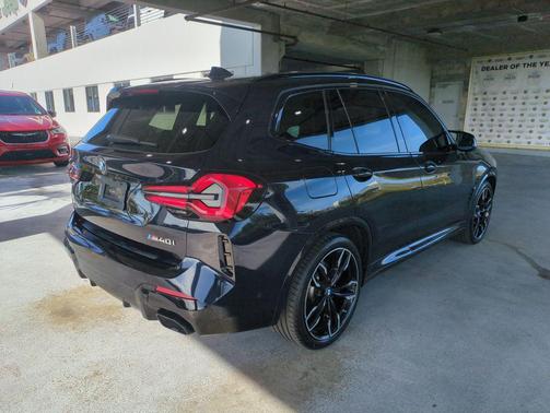 Carbon Black Metallic 2024 BMW X3 M40i