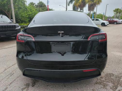 2022 Tesla Model Y Performance Dual Motor All-Wheel Drive