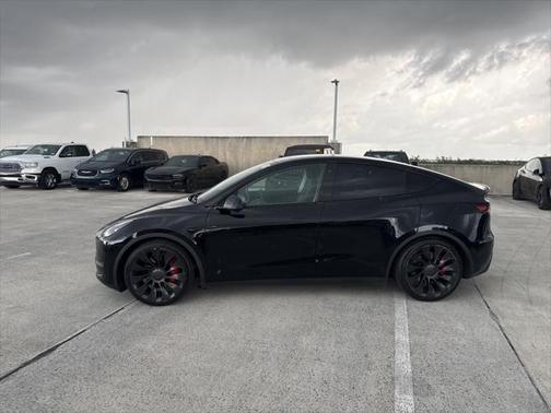 2022 Tesla Model Y Performance Dual Motor All-Wheel Drive