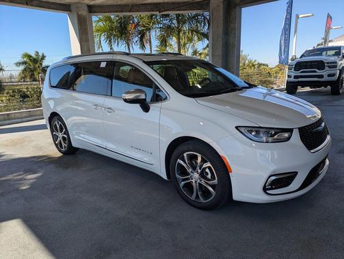 2026 Chrysler Pacifica L