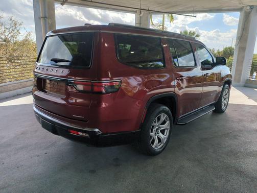 Velvet Red Pearlcoat 2022 Jeep Wagoneer Series II 4x4