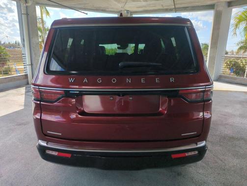 Velvet Red Pearlcoat 2022 Jeep Wagoneer Series II 4x4