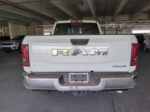 2025 RAM 2500 Tradesman Crew Cab 4x4 6'4' Box