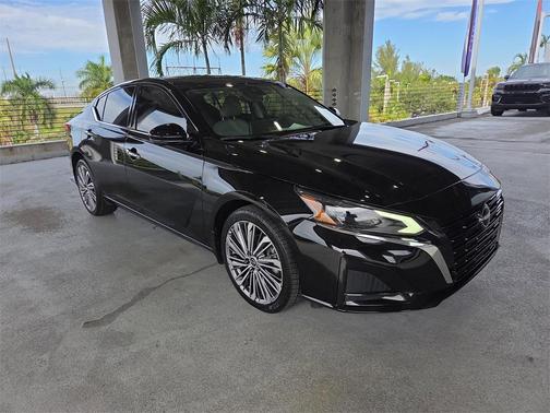 2023 Nissan Altima 2.5 SL