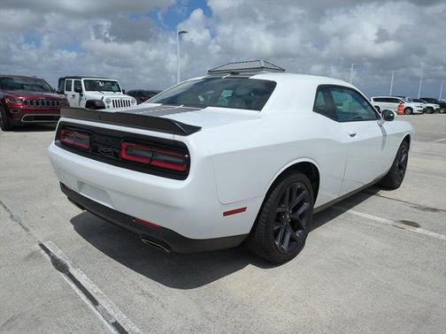 2023 Dodge Challenger SXT