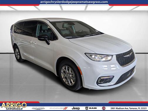 2026 Chrysler Pacifica L