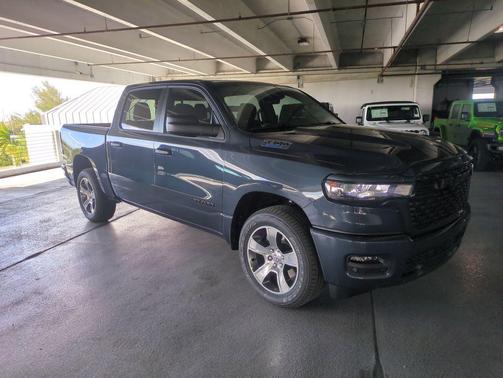 2026 RAM 1500 Express