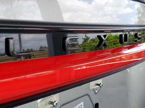 Atomic Silver 2024 Lexus GX 550 Premium