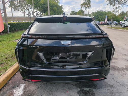 2024 Cadillac LYRIQ Luxury