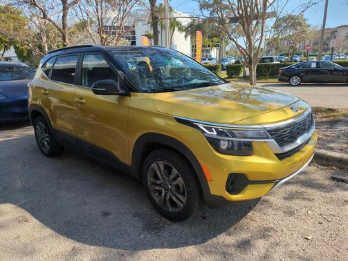 2021 Kia Seltos S