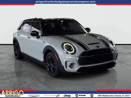 White Metallic 2023 MINI Clubman Cooper S