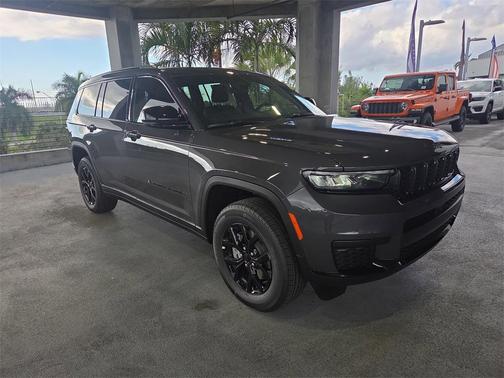 2025 Jeep Grand Cherokee L Altitude