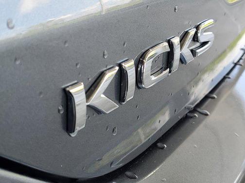 Gun Metallic 2023 Nissan Kicks S