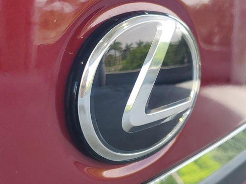 Matador Red Mica 2020 Lexus ES 350 Base