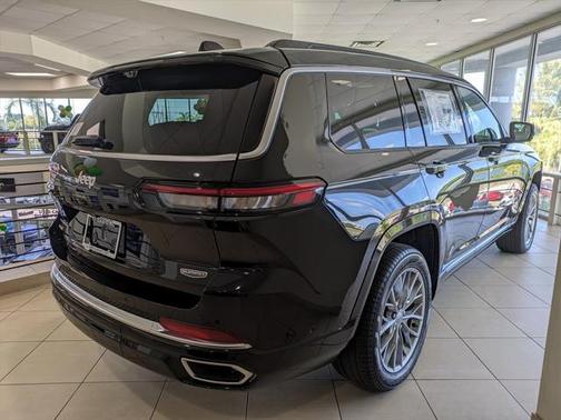 2025 Jeep Grand Cherokee L Summit