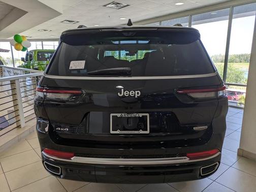 2025 Jeep Grand Cherokee L Summit