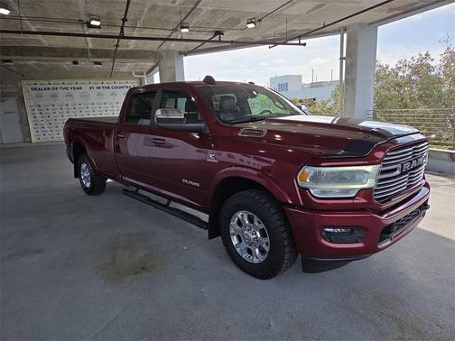 2022 RAM 2500 Laramie Crew Cab 4x2 8' Box
