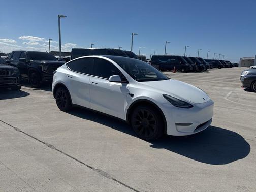 2023 Tesla Model Y Long Range Dual Motor All-Wheel Drive