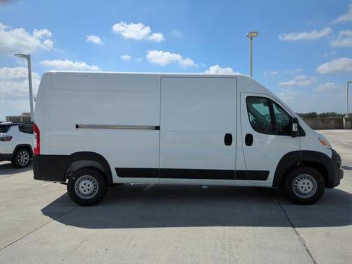 2025 RAM ProMaster 2500 Tradesman