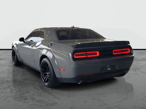 Destroyer Gray Clearcoat 2023 Dodge Challenger R/T Scat Pack Widebody