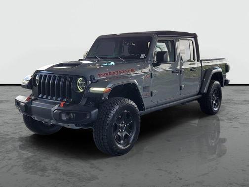 Sting-Gray Clearcoat 2021 Jeep Gladiator Mojave 4x4