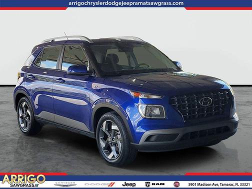 Intense Blue 2024 Hyundai VENUE SEL