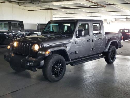 Granite Crystal Metallic Clearcoat 2022 Jeep Gladiator Altitude 4x4