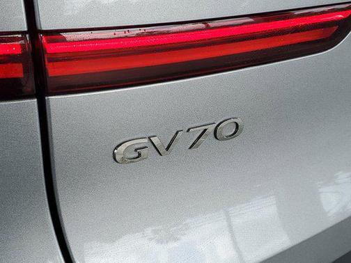 Savile Silver 2023 Genesis GV70 2.5T AWD
