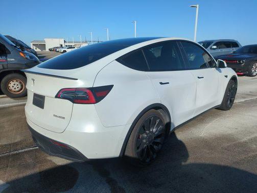 2022 Tesla Model Y Performance Dual Motor All-Wheel Drive