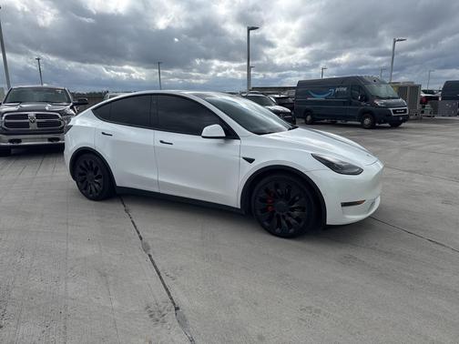 2022 Tesla Model Y Performance Dual Motor All-Wheel Drive