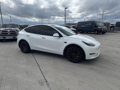 2022 Tesla Model Y Performance Dual Motor All-Wheel Drive